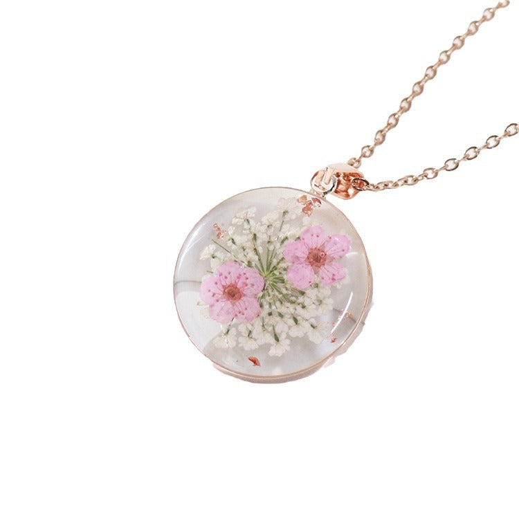 Wholesale new 6pcs/pack rose gold forget-me-not pendant real flower dried flower jewelry transparent resin crafts high-grade necklace